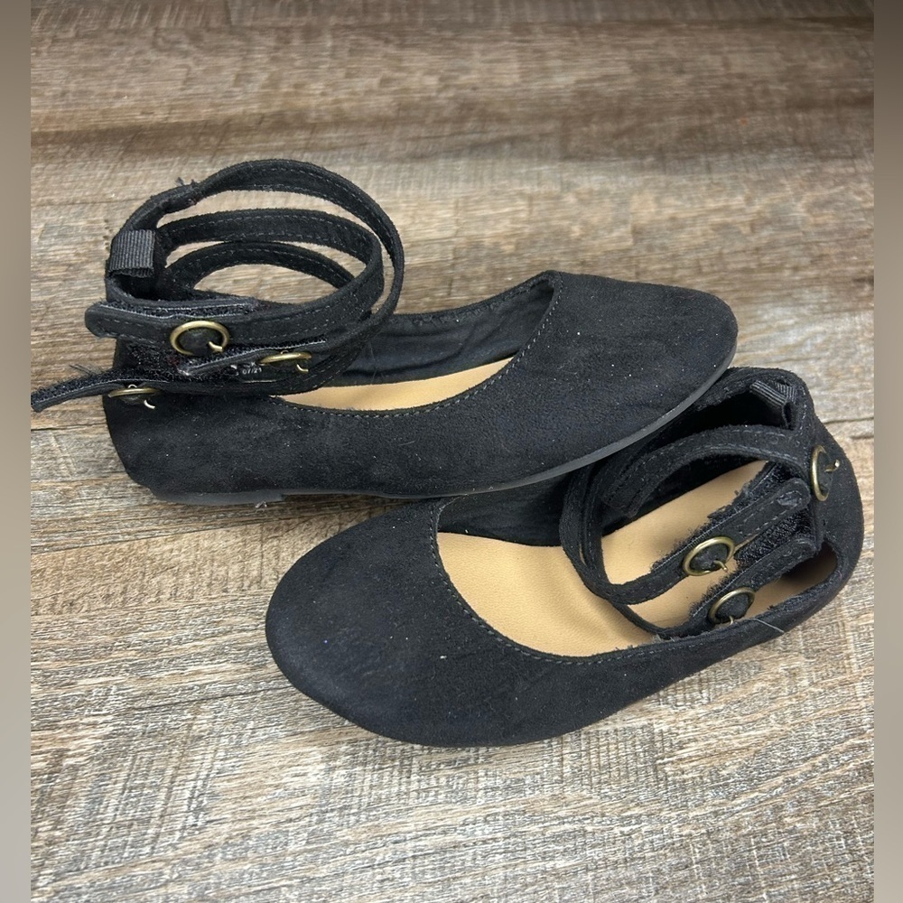 🌸 $10 SALE 🌸 Old Navy Toddler Girls Shoes size 9c